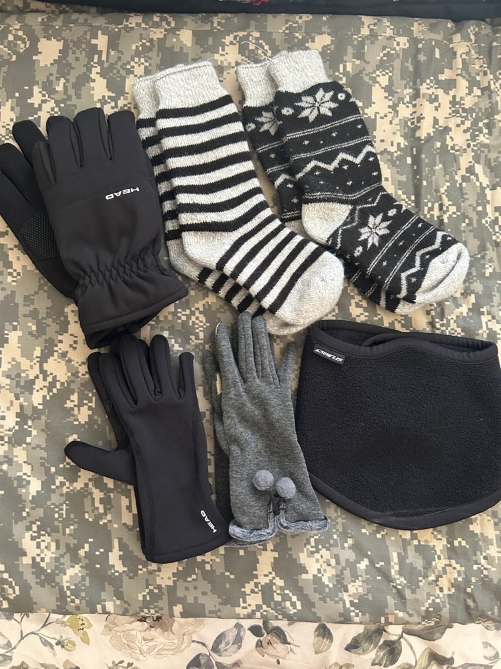 HEAD Black Winter Gloves, Snow Socks, and Mask Bundle